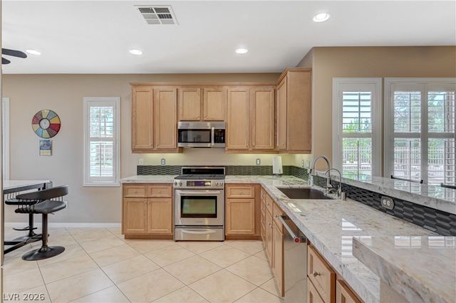 3713 Corte Bella Hills Avenue, North Las Vegas, NV 89081