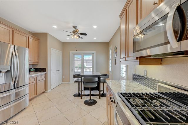 3713 Corte Bella Hills Avenue, North Las Vegas, NV 89081
