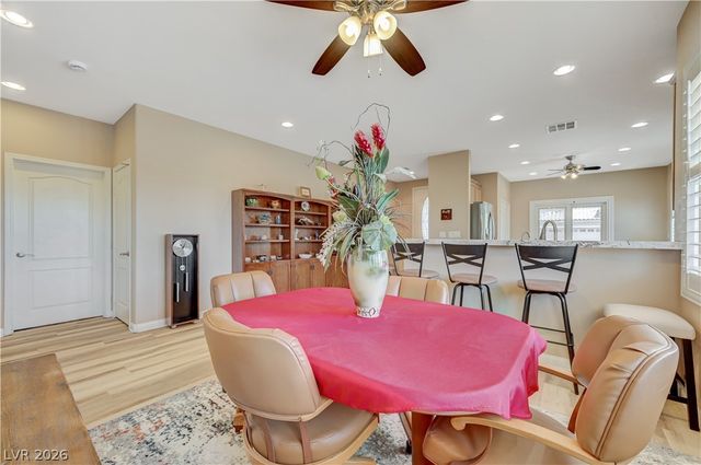 3713 Corte Bella Hills Avenue, North Las Vegas, NV 89081