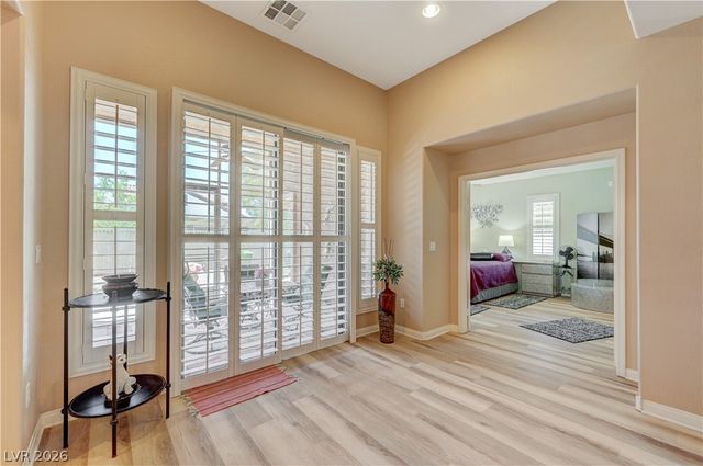 3713 Corte Bella Hills Avenue, North Las Vegas, NV 89081