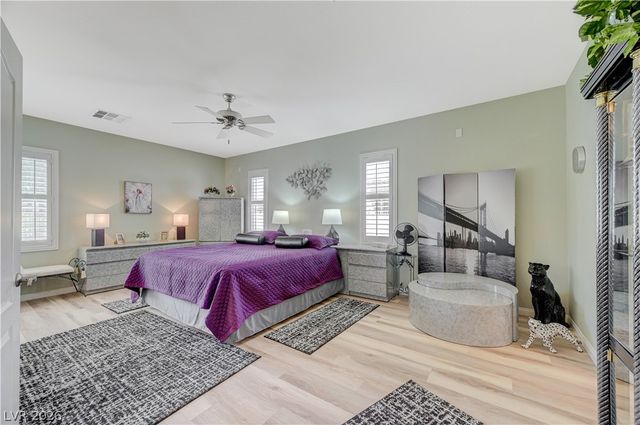 3713 Corte Bella Hills Avenue, North Las Vegas, NV 89081