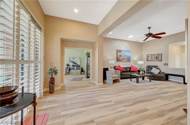 3713 Corte Bella Hills Avenue, North Las Vegas, NV 89081
