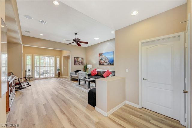 3713 Corte Bella Hills Avenue, North Las Vegas, NV 89081