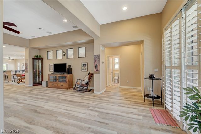 3713 Corte Bella Hills Avenue, North Las Vegas, NV 89081