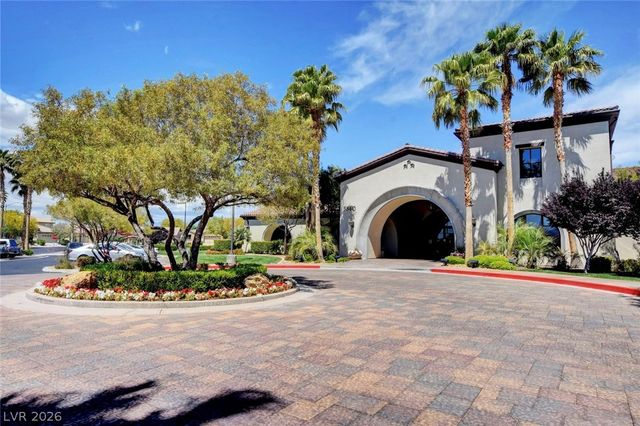 3713 Corte Bella Hills Avenue, North Las Vegas, NV 89081