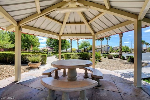 3713 Corte Bella Hills Avenue, North Las Vegas, NV 89081