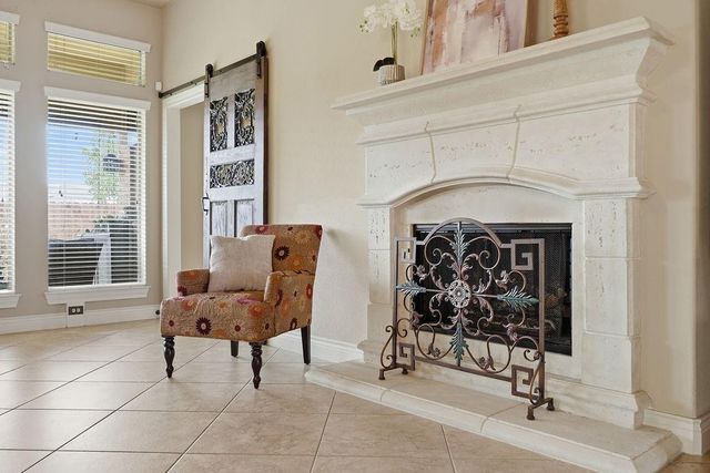 527 Jordan Creek Court, League City, TX 77573