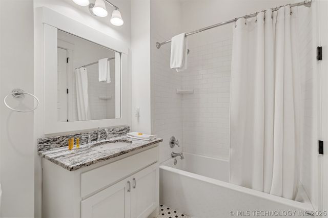 29 Water Street 7, Carlton Landing, OK 74432