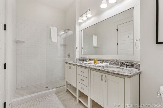 29 Water Street 7, Carlton Landing, OK 74432