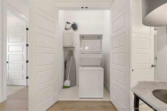 29 Water Street 7, Carlton Landing, OK 74432