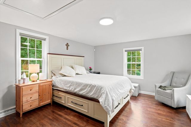 45 Brookline Ave, Haverhill, MA 01830