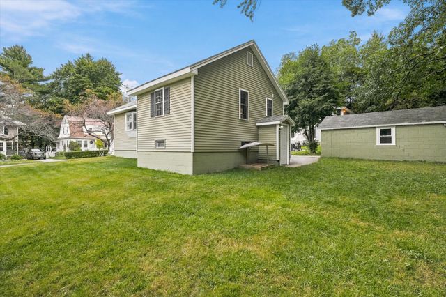 45 Brookline Ave, Haverhill, MA 01830