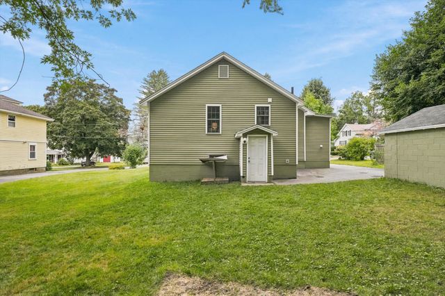 45 Brookline Ave, Haverhill, MA 01830