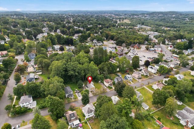 45 Brookline Ave, Haverhill, MA 01830