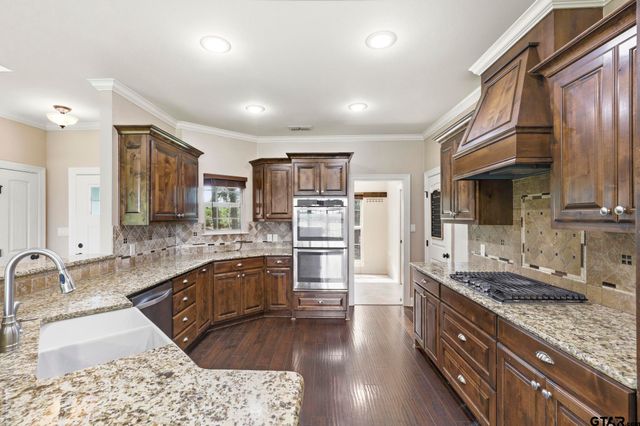 23151 County Road 2159, Troup, TX 75789