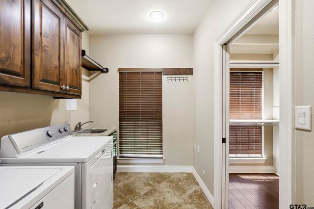 23151 County Road 2159, Troup, TX 75789