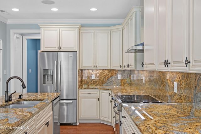 111 Winestone Place, Jacksonville, NC 28546