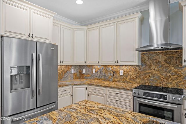 111 Winestone Place, Jacksonville, NC 28546