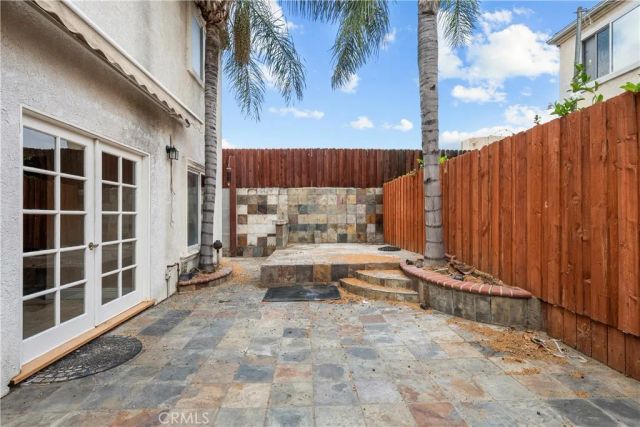 17779 Merridy, Northridge, CA 91325
