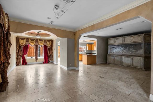 17779 Merridy, Northridge, CA 91325