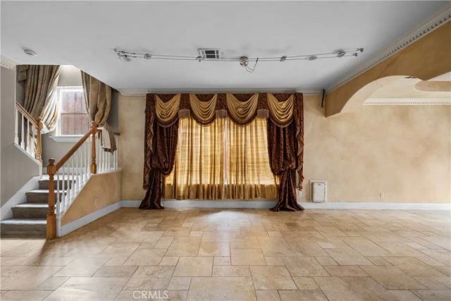 17779 Merridy, Northridge, CA 91325