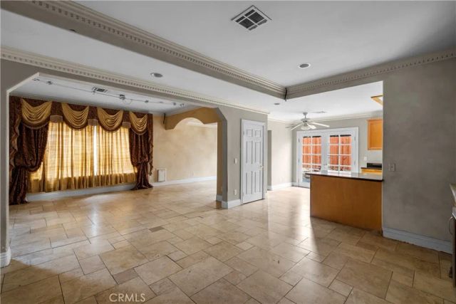 17779 Merridy, Northridge, CA 91325