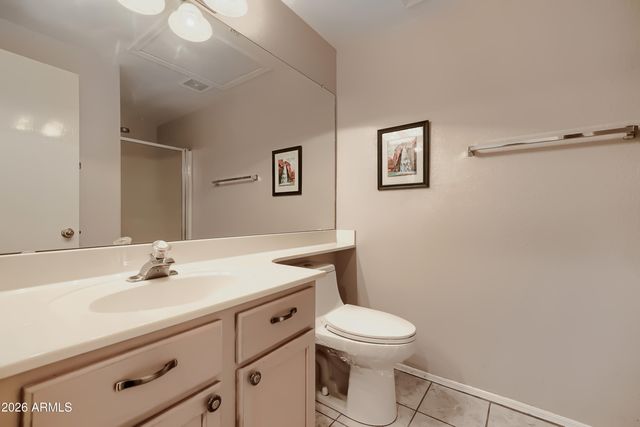 1633 E LAKESIDE Drive 120, Gilbert, AZ 85234
