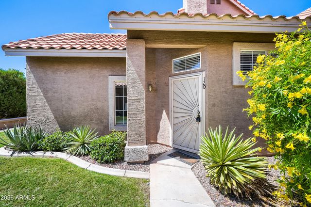 1633 E LAKESIDE Drive 120, Gilbert, AZ 85234