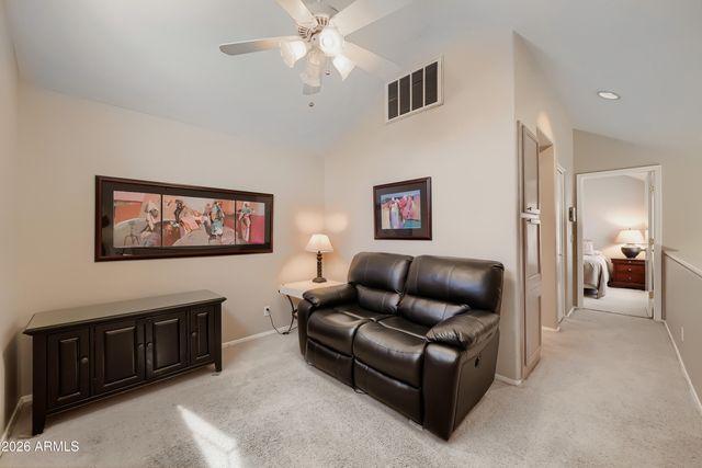 1633 E LAKESIDE Drive 120, Gilbert, AZ 85234