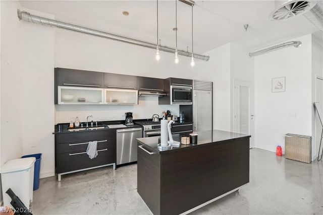 200 Hoover Avenue 1201, Las Vegas, NV 89101