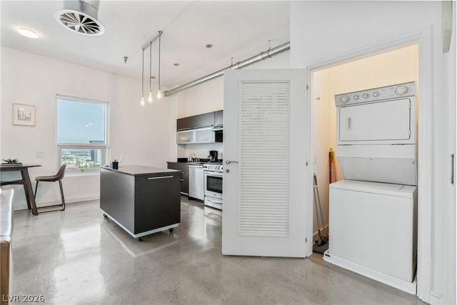 200 Hoover Avenue 1201, Las Vegas, NV 89101