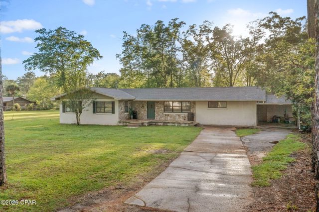 872 1st Street, Chipley, FL 32428