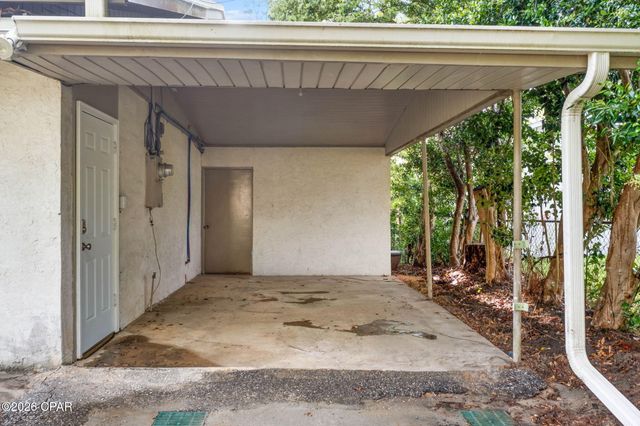 872 1st Street, Chipley, FL 32428