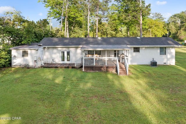 872 1st Street, Chipley, FL 32428