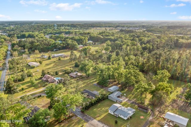 872 1st Street, Chipley, FL 32428