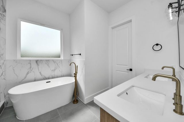 6949 Foster Street, Houston, TX 77021