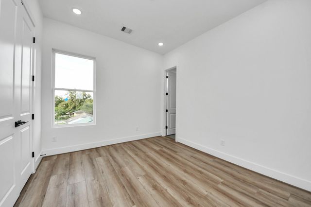 6949 Foster Street, Houston, TX 77021