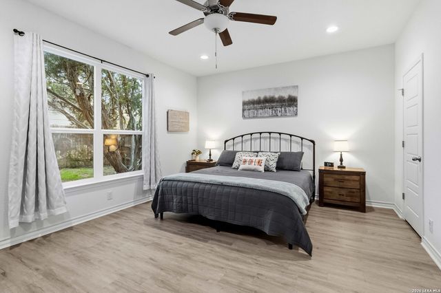 2061 Robin Hood, Canyon Lake, TX 78133