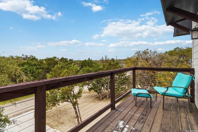 2061 Robin Hood, Canyon Lake, TX 78133