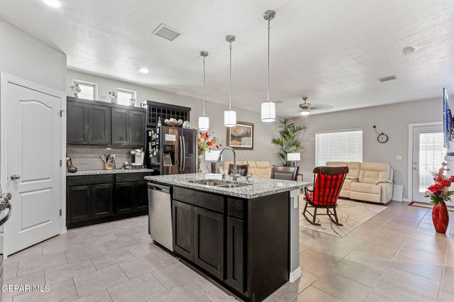 13151 GUSART Avenue, El Paso, TX 79928