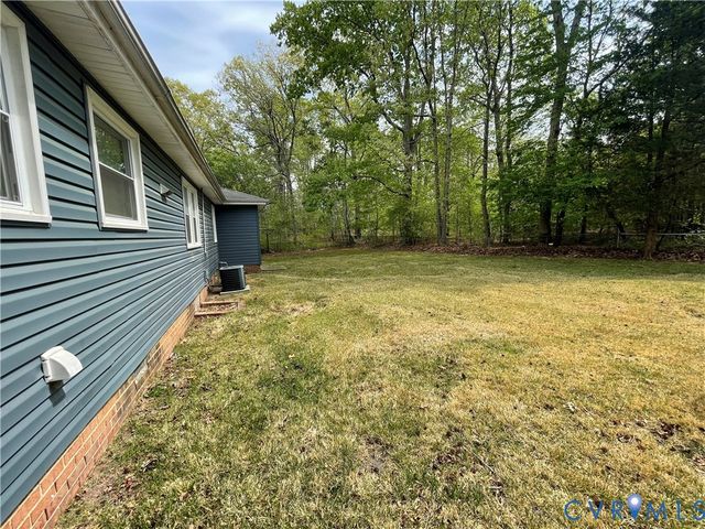2123 Anderson St, Petersburg, VA 23805