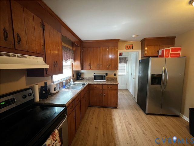 2123 Anderson St, Petersburg, VA 23805
