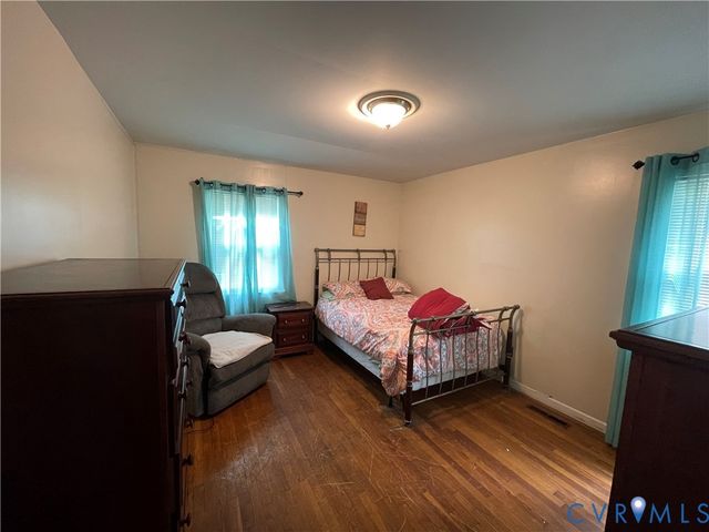 2123 Anderson St, Petersburg, VA 23805
