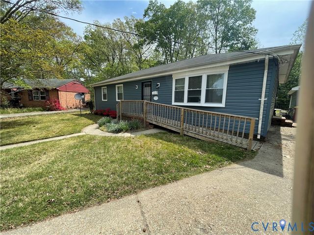 2123 Anderson St, Petersburg, VA 23805
