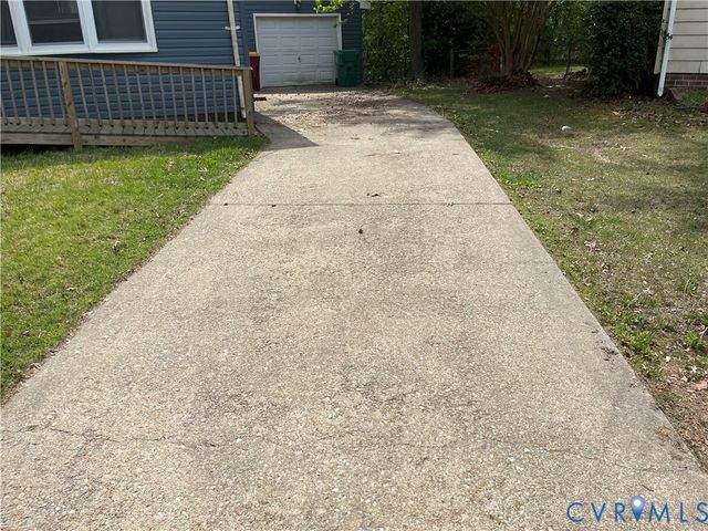 2123 Anderson St, Petersburg, VA 23805