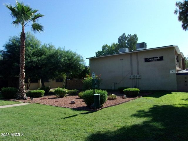 825 N HAYDEN Road C201, Scottsdale, AZ 85257