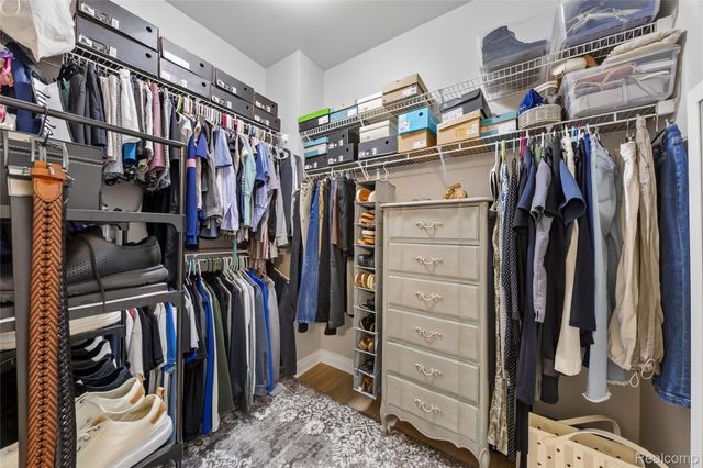 3716 Chatham Pl, Brighton Township, MI 48114