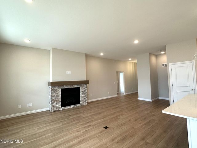 15278 Cypress Drive, Perrysburg, OH 43551