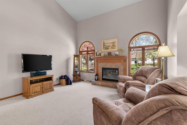 3445 EDINBURGH ROAD, Green Bay, WI 54311