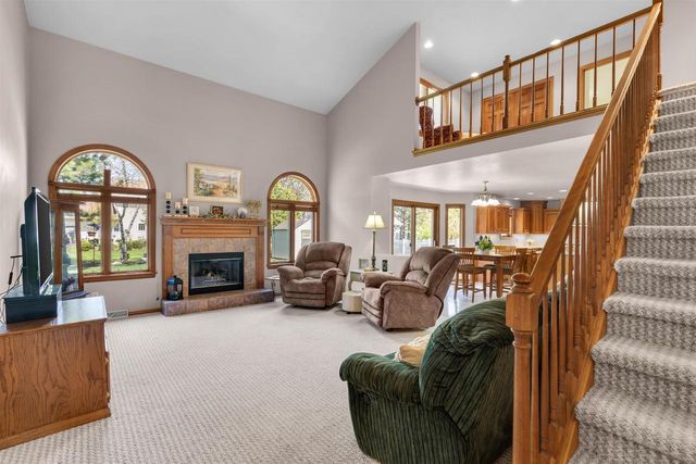 3445 EDINBURGH ROAD, Green Bay, WI 54311